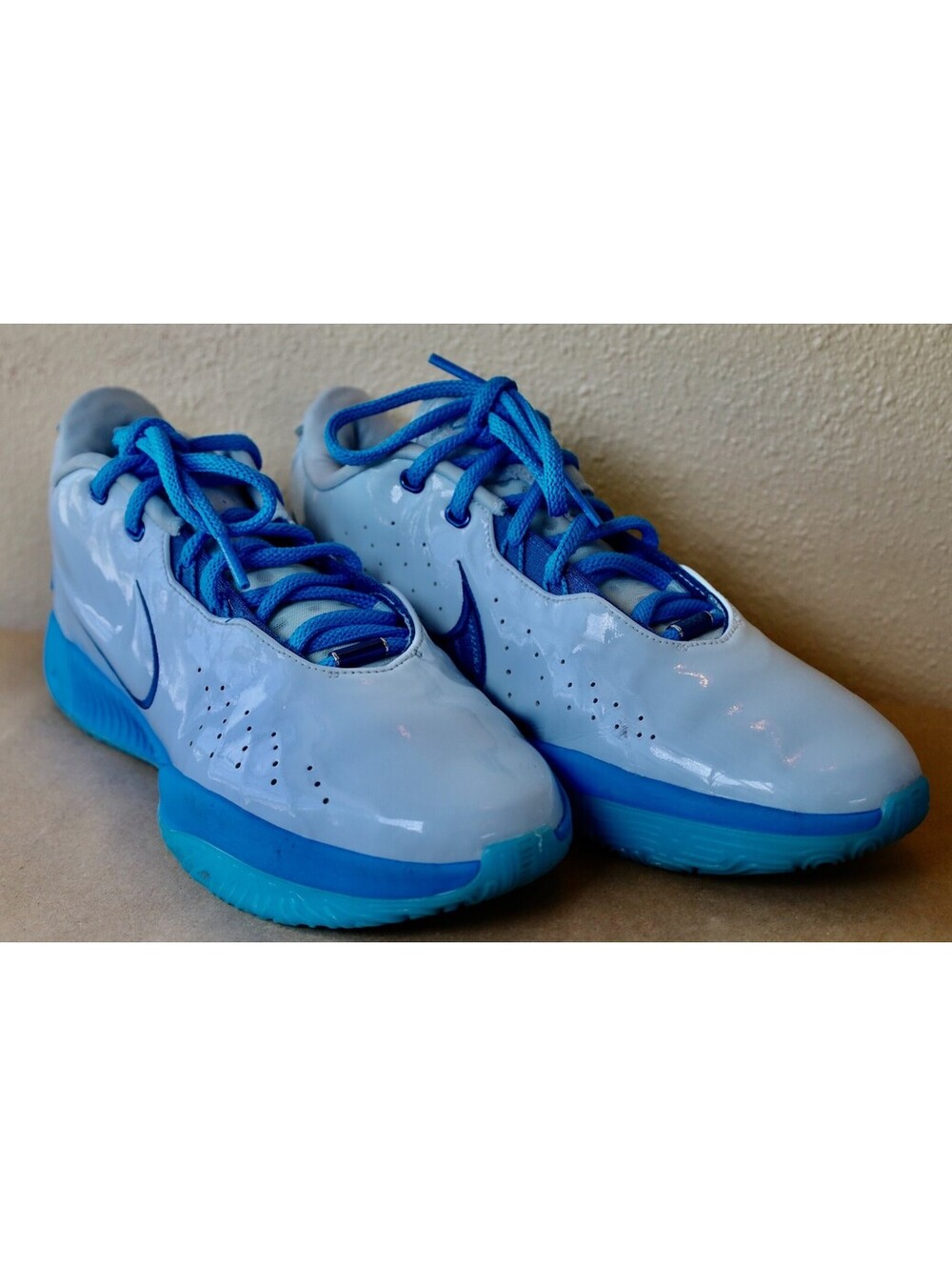 Size 9.5 - Nike LeBron 21 Light Armory Blue Mens